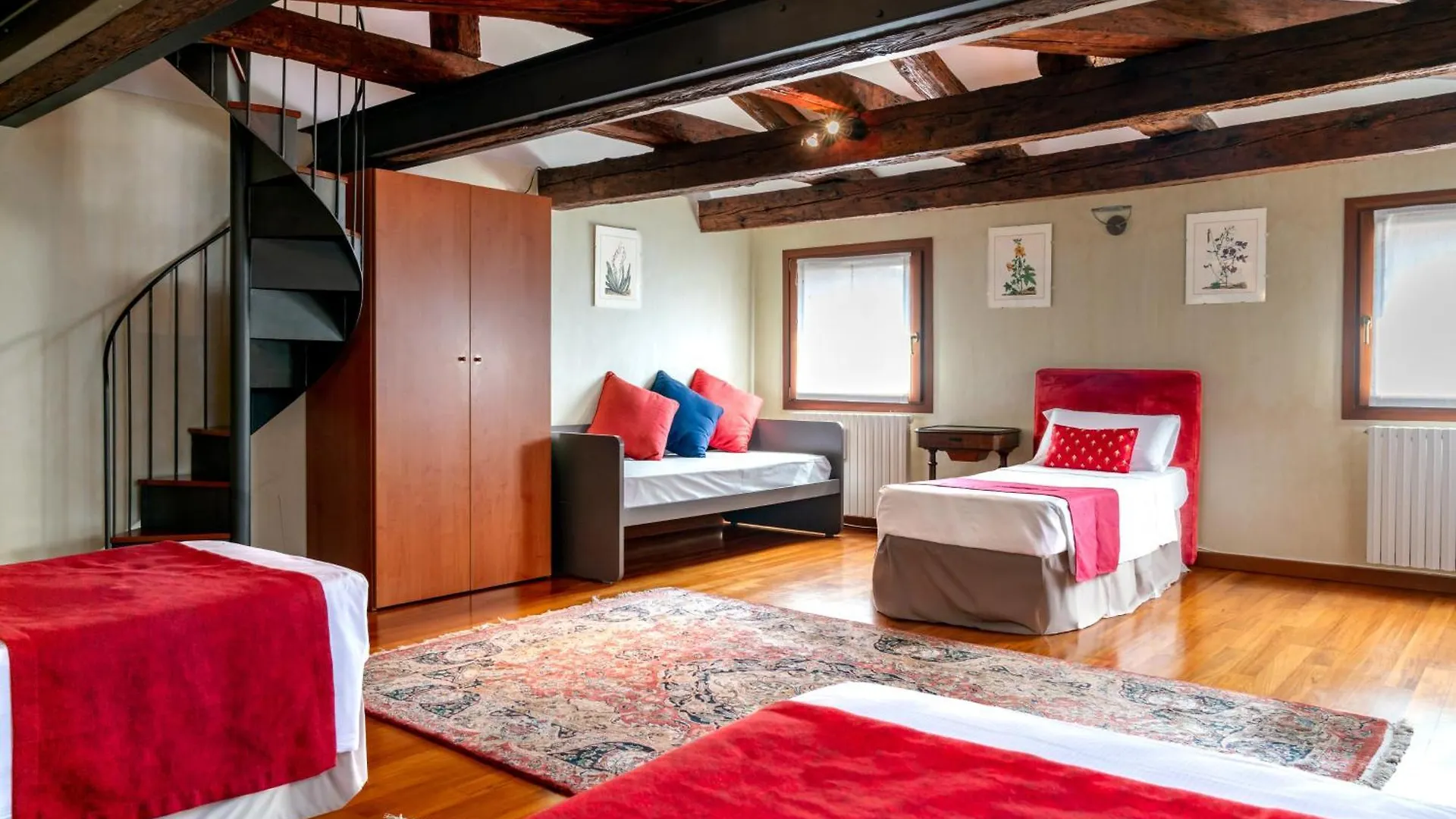 Palazzo San Luca Hotell Venedig 3*,